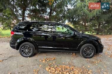Внедорожник / Кроссовер Dodge Journey 2017 в 