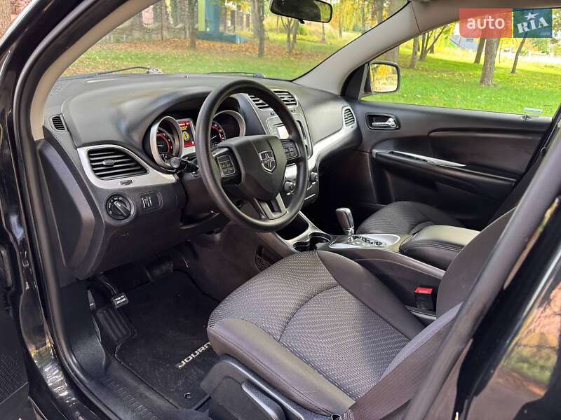 Внедорожник / Кроссовер Dodge Journey 2017 в Львове