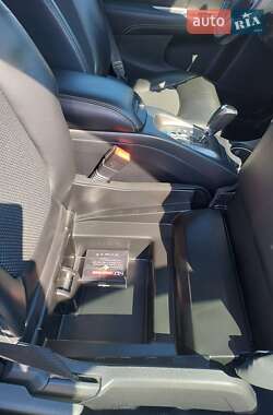 Внедорожник / Кроссовер Dodge Journey 2016 в 