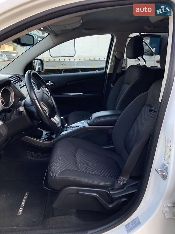 Позашляховик / Кросовер Dodge Journey 2016 в Ніжині фото 7 Позашляховик / Кросовер Dodge Journey 2016 в Ніжині