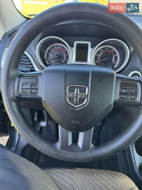 Внедорожник / Кроссовер Dodge Journey 2014 в Луцке