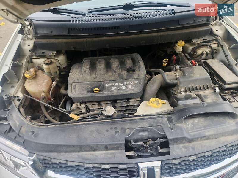 Внедорожник / Кроссовер Dodge Journey 2014 в Киеве фото 17 Внедорожник / Кроссовер Dodge Journey 2014 в Киеве