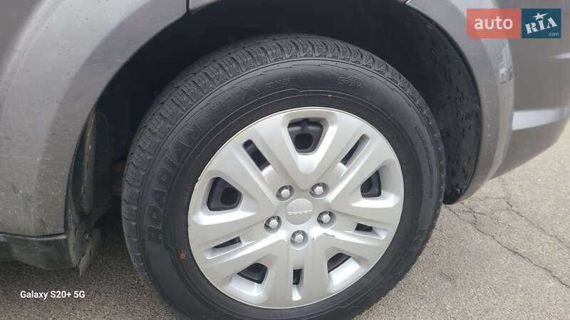 Позашляховик / Кросовер Dodge Journey 2013 в Києві фото 12 Позашляховик / Кросовер Dodge Journey 2013 в Києві