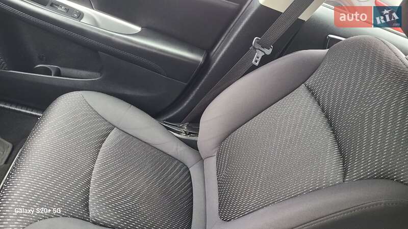 Позашляховик / Кросовер Dodge Journey 2013 в Києві фото 22 Позашляховик / Кросовер Dodge Journey 2013 в Києві