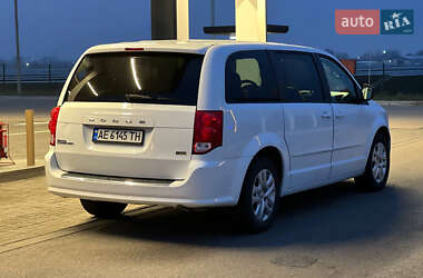 Позашляховик / Кросовер Dodge Journey 2017 в  фото 5 Позашляховик / Кросовер Dodge Journey 2017 в