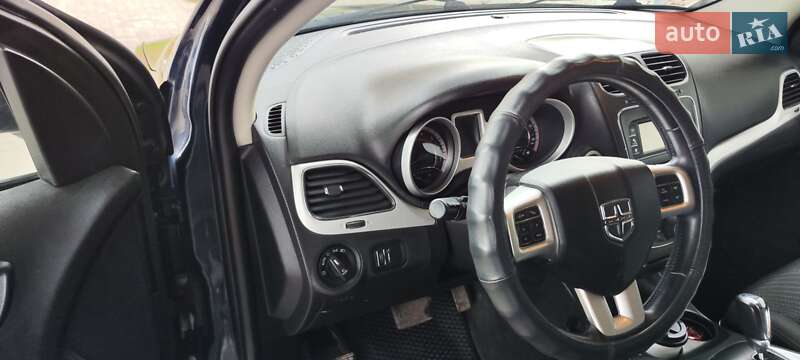 Внедорожник / Кроссовер Dodge Journey 2015 в Шумске фото 3 Внедорожник / Кроссовер Dodge Journey 2015 в Шумске