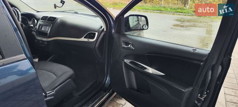 Внедорожник / Кроссовер Dodge Journey 2015 в Шумске фото 14 Внедорожник / Кроссовер Dodge Journey 2015 в Шумске