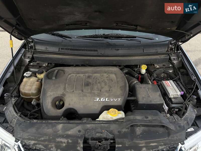 Позашляховик / Кросовер Dodge Journey 2015 в Києві фото 23 Позашляховик / Кросовер Dodge Journey 2015 в Києві