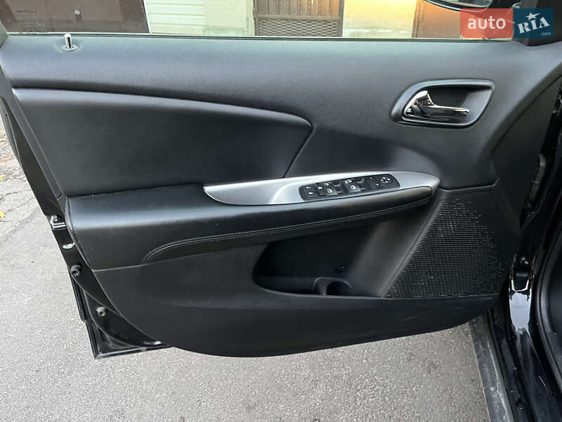 Внедорожник / Кроссовер Dodge Journey 2015 в Белой Церкви фото 8 Внедорожник / Кроссовер Dodge Journey 2015 в Белой Церкви