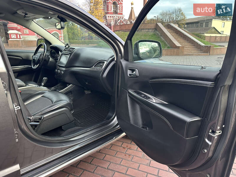 Внедорожник / Кроссовер Dodge Journey 2016 в Днепре фото 21 Внедорожник / Кроссовер Dodge Journey 2016 в Днепре