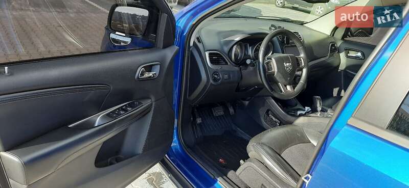 Позашляховик / Кросовер Dodge Journey 2014 в Ірпені