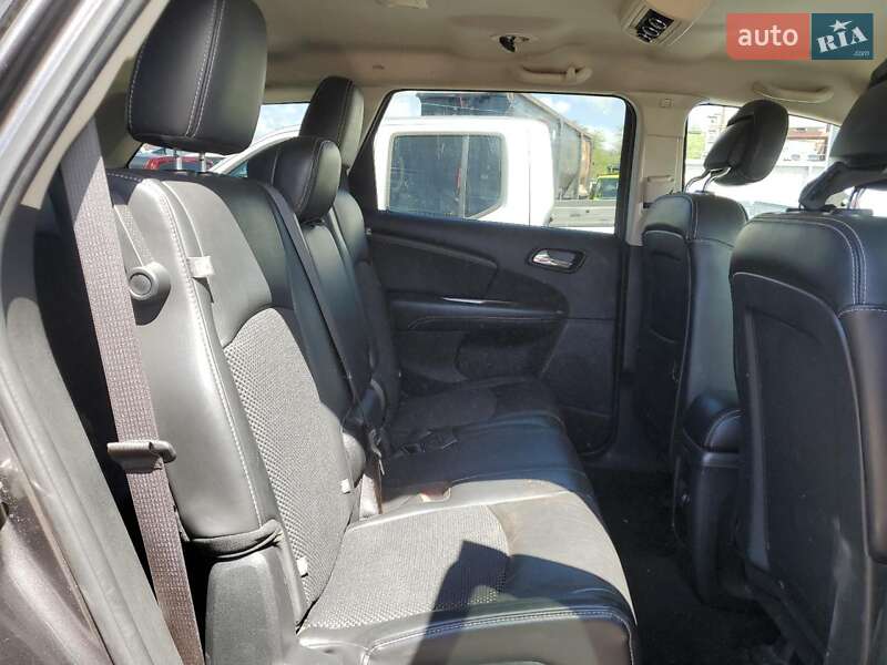 Внедорожник / Кроссовер Dodge Journey 2015 в Полтаве фото 11 Внедорожник / Кроссовер Dodge Journey 2015 в Полтаве
