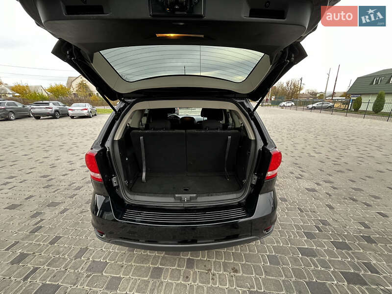 Внедорожник / Кроссовер Dodge Journey 2015 в Белой Церкви