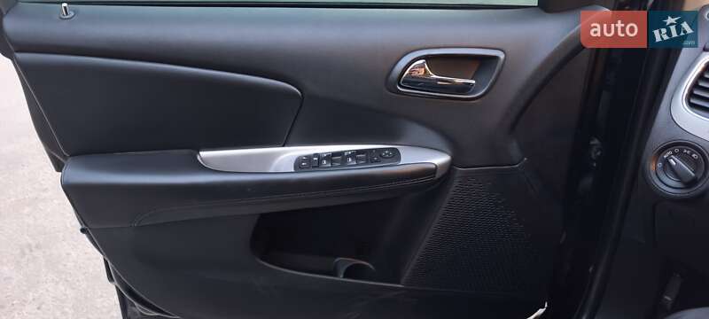 Позашляховик / Кросовер Dodge Journey 2017 в Полтаві