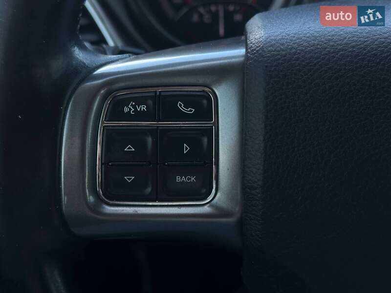 Позашляховик / Кросовер Dodge Journey 2017 в Одесі фото 22 Позашляховик / Кросовер Dodge Journey 2017 в Одесі