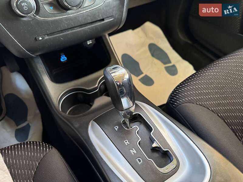 Позашляховик / Кросовер Dodge Journey 2017 в Львові фото 21 Позашляховик / Кросовер Dodge Journey 2017 в Львові