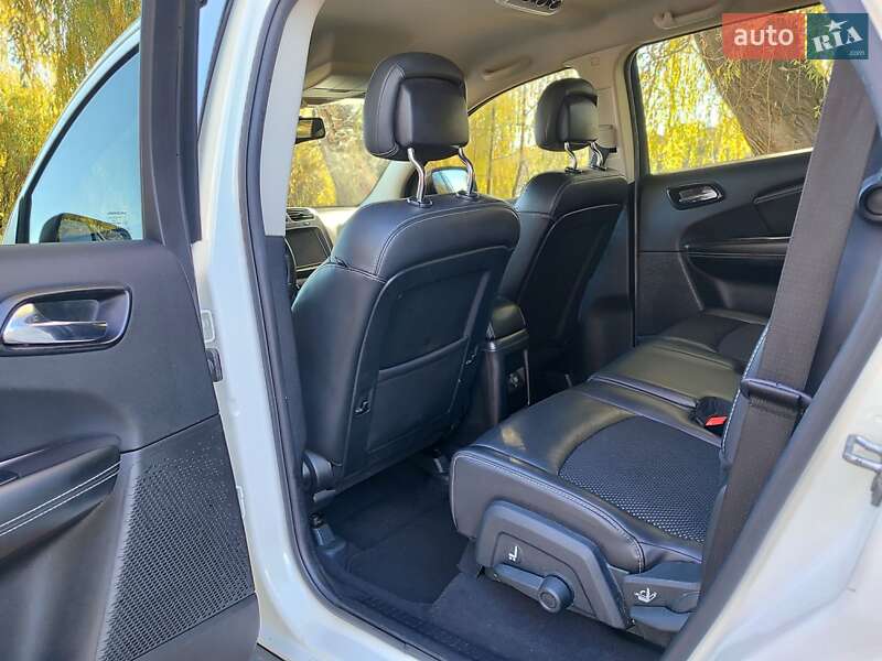 Внедорожник / Кроссовер Dodge Journey 2016 в Белой Церкви