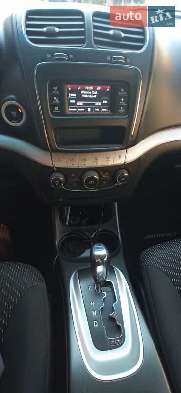 Позашляховик / Кросовер Dodge Journey 2014 в Полтаві фото 4 Позашляховик / Кросовер Dodge Journey 2014 в Полтаві