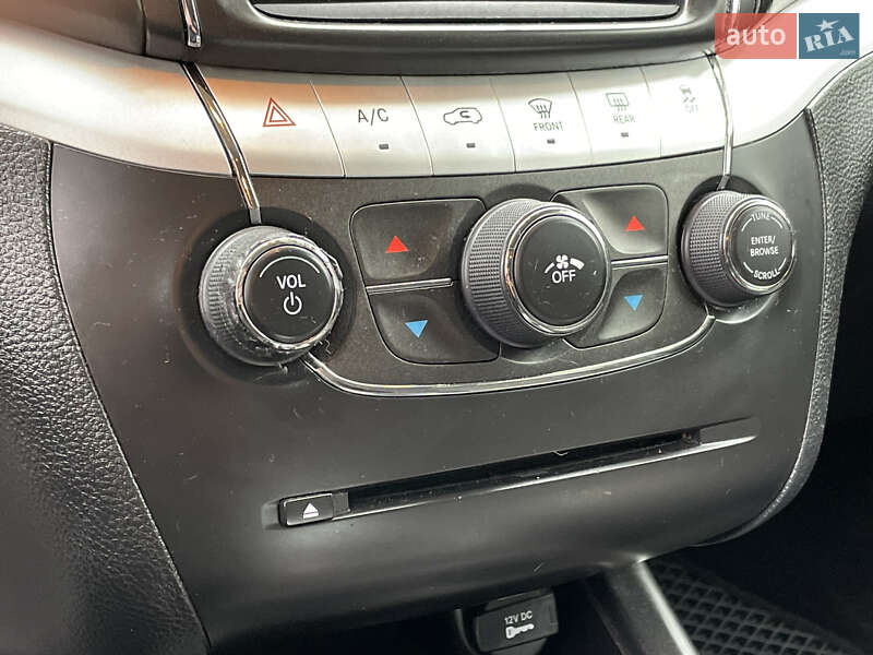 Внедорожник / Кроссовер Dodge Journey 2018 в Киеве фото 25 Внедорожник / Кроссовер Dodge Journey 2018 в Киеве