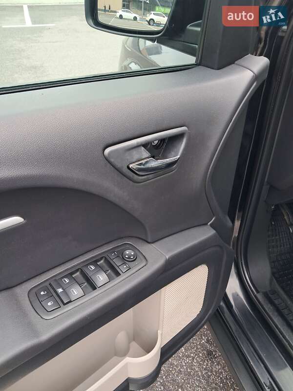 Внедорожник / Кроссовер Dodge Journey 2008 в Киеве фото 21 Внедорожник / Кроссовер Dodge Journey 2008 в Киеве