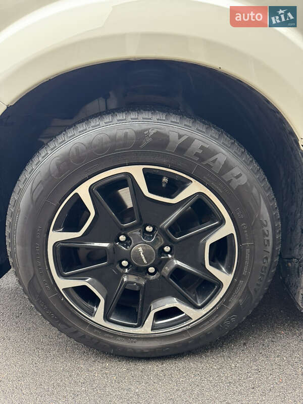 Позашляховик / Кросовер Dodge Journey 2016 в Києві фото 25 Позашляховик / Кросовер Dodge Journey 2016 в Києві