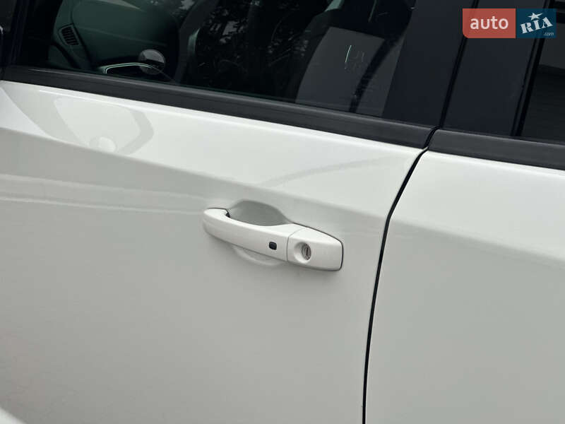 Внедорожник / Кроссовер Dodge Journey 2018 в Киеве