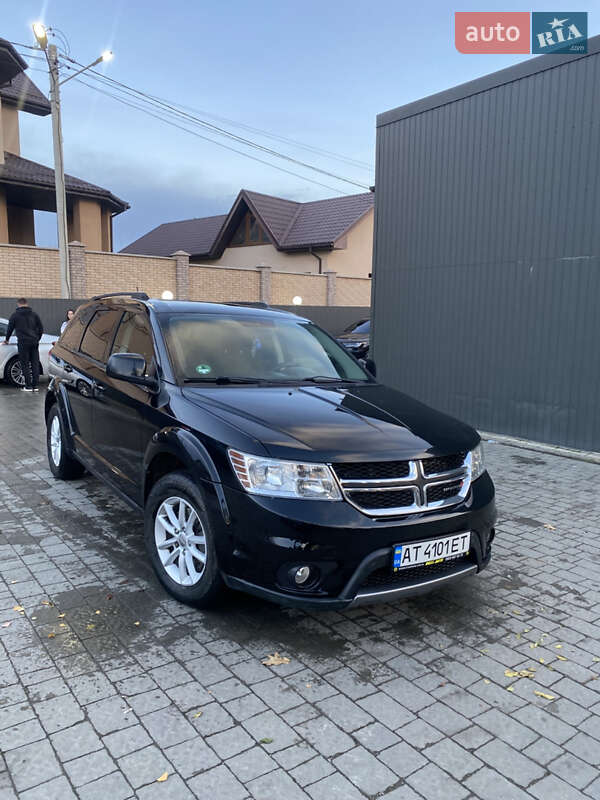 Позашляховик / Кросовер Dodge Journey 2014 в Івано-Франківську