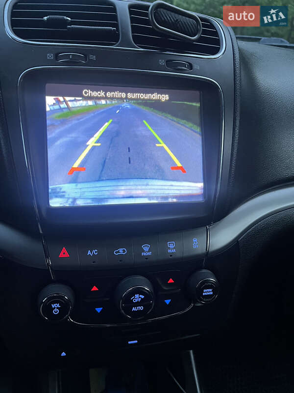 Позашляховик / Кросовер Dodge Journey 2017 в Мукачевому