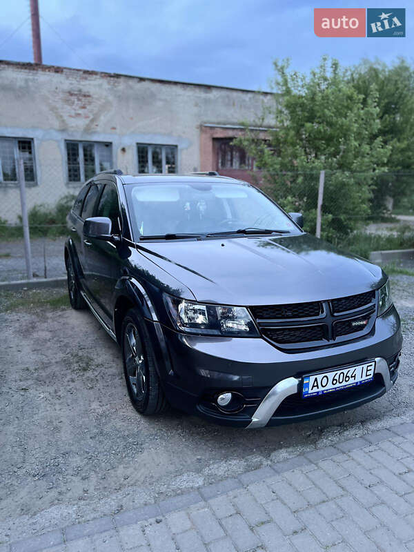 Позашляховик / Кросовер Dodge Journey 2017 в Мукачевому
