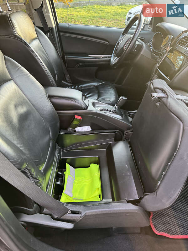 Позашляховик / Кросовер Dodge Journey 2016 в Житомирі