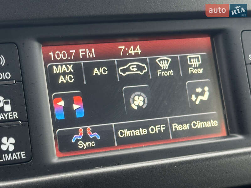 Позашляховик / Кросовер Dodge Journey 2017 в Житомирі фото 31 Позашляховик / Кросовер Dodge Journey 2017 в Житомирі