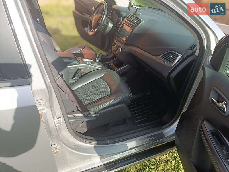 Внедорожник / Кроссовер Dodge Journey 2019 в Львове