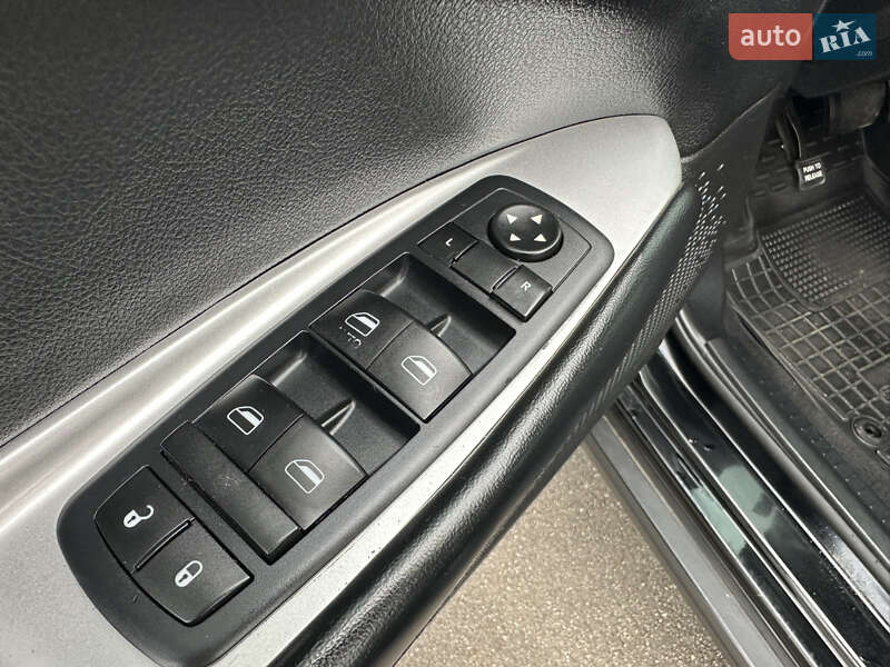 Позашляховик / Кросовер Dodge Journey 2015 в Хмельницькому фото 25 Позашляховик / Кросовер Dodge Journey 2015 в Хмельницькому