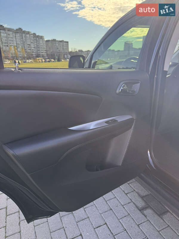 Внедорожник / Кроссовер Dodge Journey 2018 в Львове фото 23 Внедорожник / Кроссовер Dodge Journey 2018 в Львове
