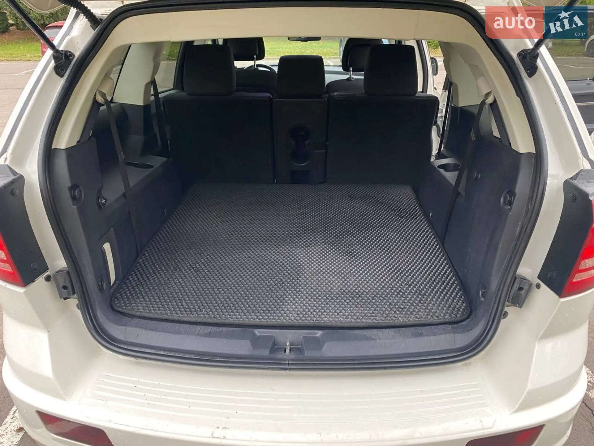 2010 Dodge Journey - мініатюра 7