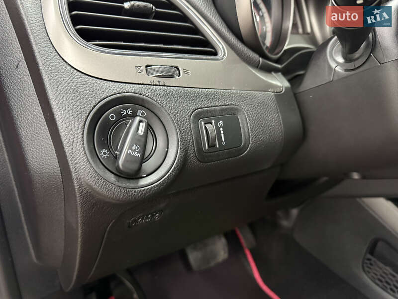 Позашляховик / Кросовер Dodge Journey 2014 в Одесі