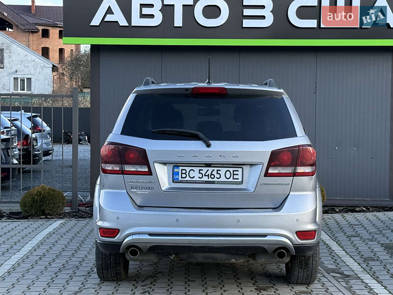 Позашляховик / Кросовер Dodge Journey 2015 в Львові