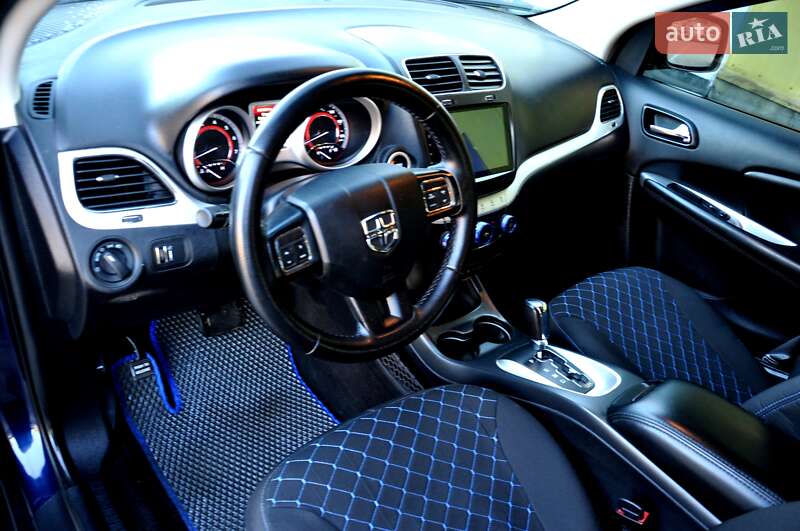 Позашляховик / Кросовер Dodge Journey 2017 в Львові фото 2 Позашляховик / Кросовер Dodge Journey 2017 в Львові