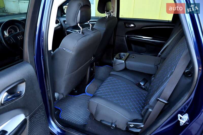 Позашляховик / Кросовер Dodge Journey 2017 в Львові фото 4 Позашляховик / Кросовер Dodge Journey 2017 в Львові