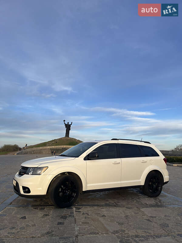 Внедорожник / Кроссовер Dodge Journey 2019 в Черкассах