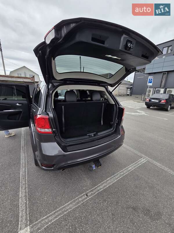 Внедорожник / Кроссовер Dodge Journey 2015 в Броварах