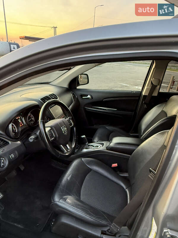 Внедорожник / Кроссовер Dodge Journey 2020 в Днепре