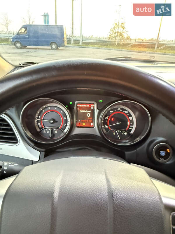 Внедорожник / Кроссовер Dodge Journey 2020 в Днепре