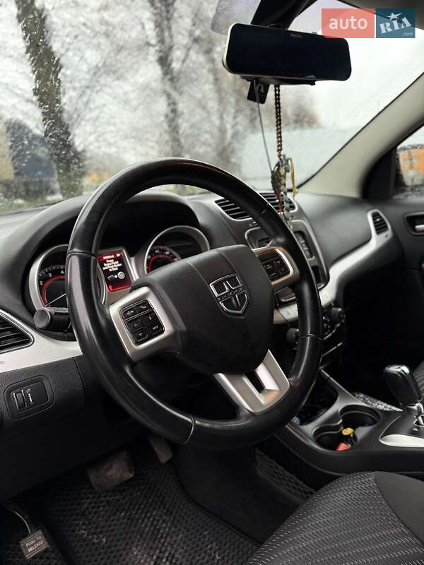 Позашляховик / Кросовер Dodge Journey 2014 в Вінниці