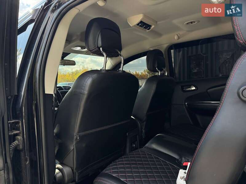 Внедорожник / Кроссовер Dodge Journey 2016 в Каменец-Подольском