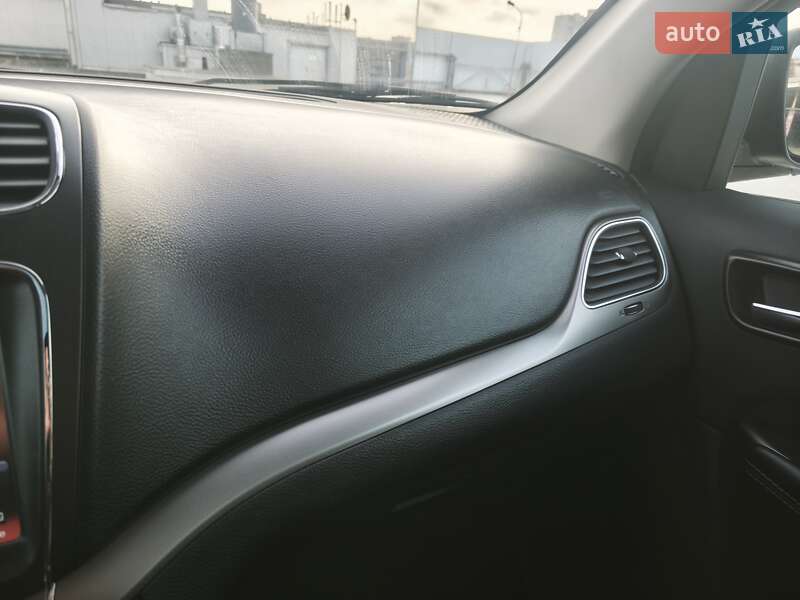 Позашляховик / Кросовер Dodge Journey 2018 в Києві