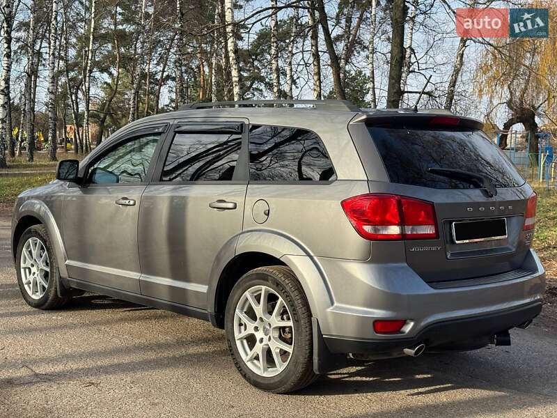 Позашляховик / Кросовер Dodge Journey 2012 в Охтирці