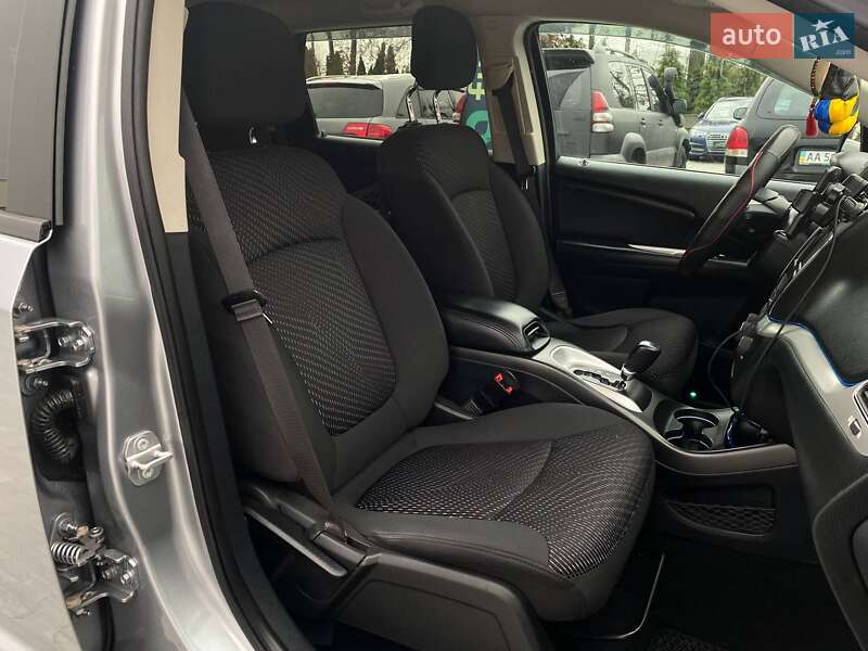 Внедорожник / Кроссовер Dodge Journey 2018 в Киеве