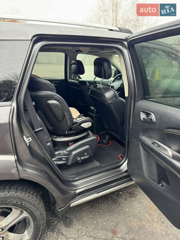 Позашляховик / Кросовер Dodge Journey 2015 в Хмельницькому фото 12 Позашляховик / Кросовер Dodge Journey 2015 в Хмельницькому