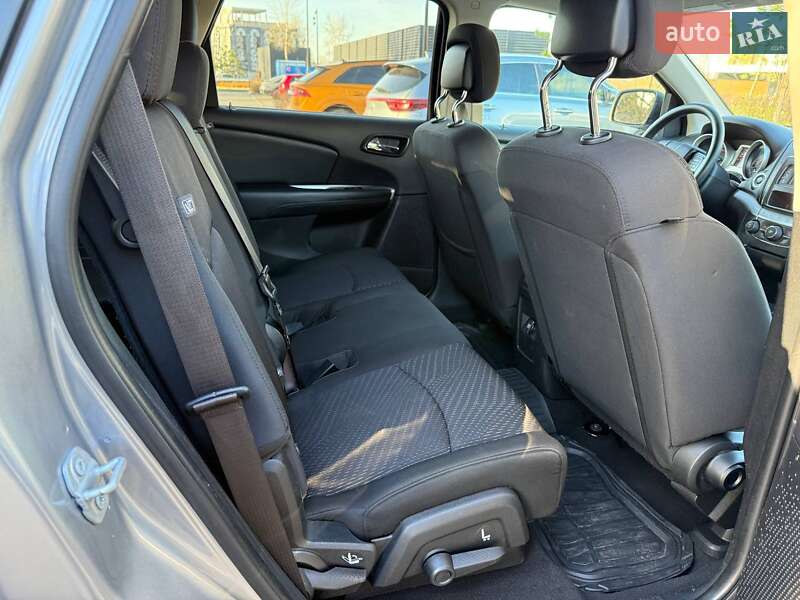 Внедорожник / Кроссовер Dodge Journey 2018 в Киеве фото 27 Внедорожник / Кроссовер Dodge Journey 2018 в Киеве